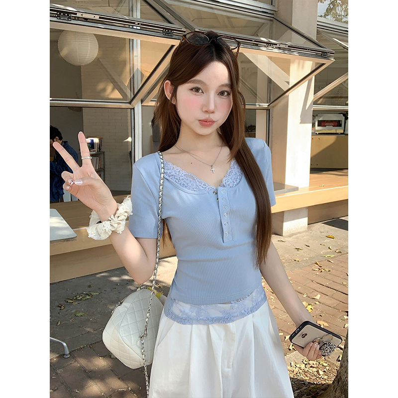 Pure Desire Style Lace Patchwork V-Neck Short Sleeve T-Shirt for Women 2026 Summer New Slim Fit Simple Versatile Top