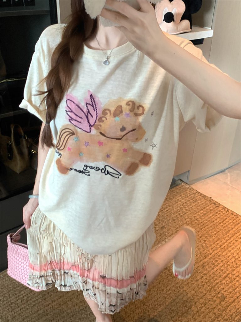Casual Versatile Pegasus Print T-Shirt and Pleated Skirt Two-Piece Set for Women - Style c8379e